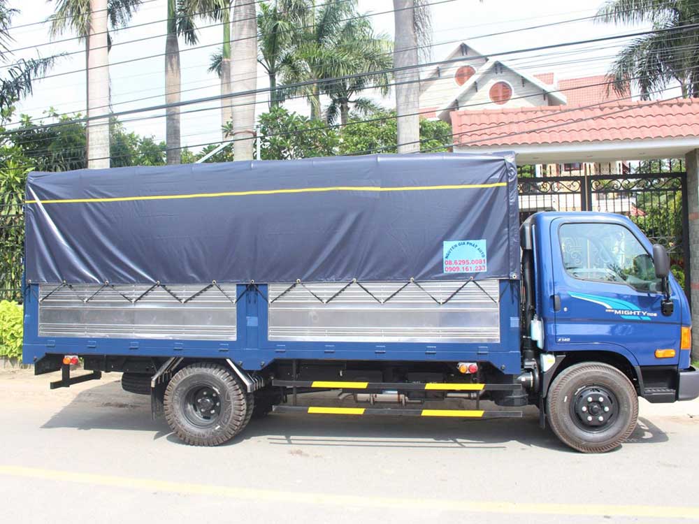 Xe tải thùng mui bạt Hyundai Mighty 110 trả góp