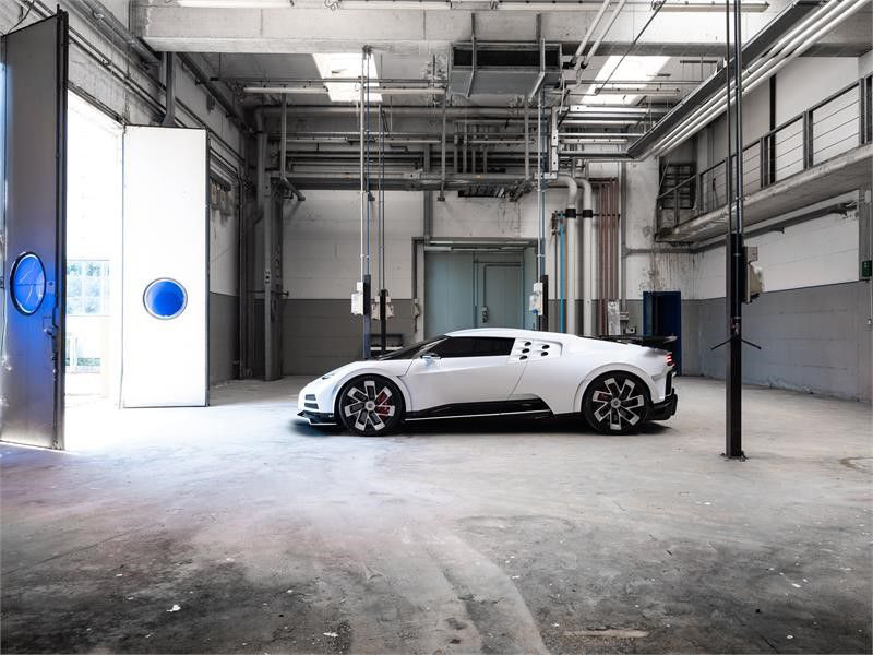Siêu phẩm giới hạn của Bugatti được hé lộ: Chỉ 10 chiếc được sản xuất với giá 8,9 triệu USD/xe 4
