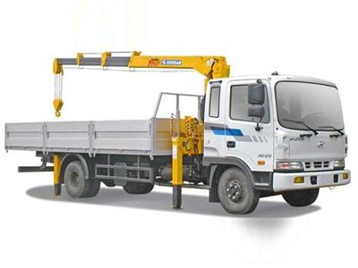 Xe tải hyundai hd120 lắp cẩu soosan (3 tấn 3)