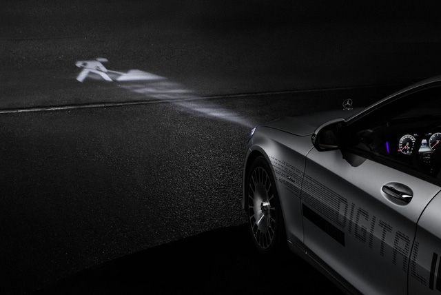 Mercedes-Benz Digital Light sẽ là tương lai của đèn pha ô tô? - 7