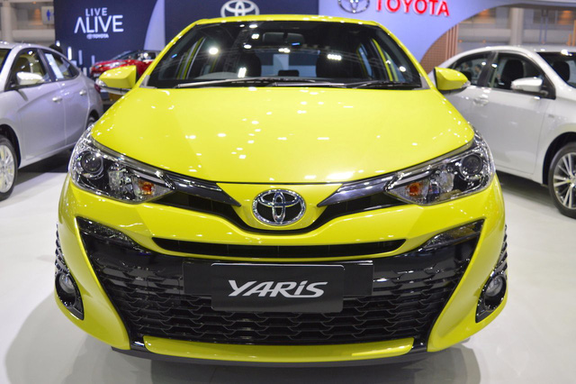 Toyota Yaris 2018 nhập khẩu nguyên chiếc từ Thái Lan - 3